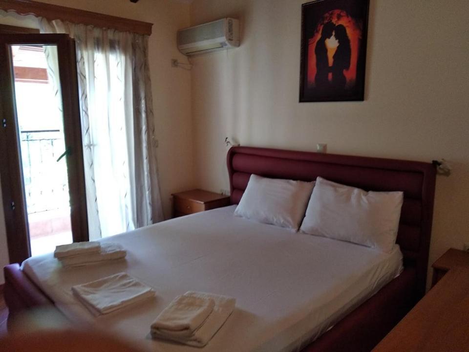 Elena Apartament Sarande Bagian luar foto