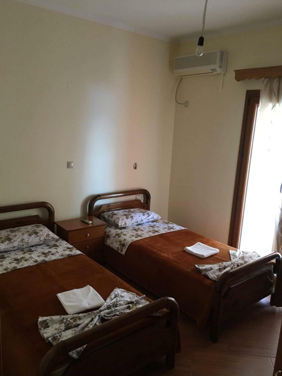 Elena Apartament Sarande Bagian luar foto